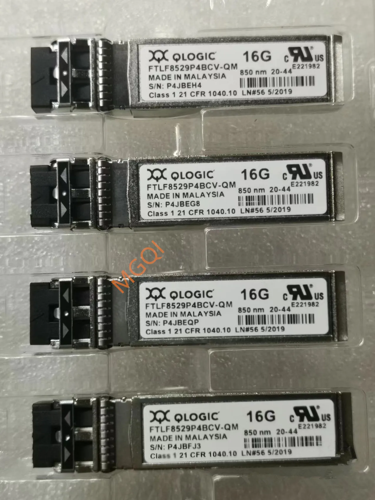 SFP 16g Qlogic Optical fiber FTLF8529P4BCV-QM/16GB 850NM 100M SR LC-LC sfp fiber transceiver