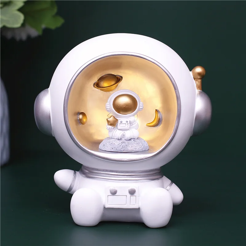 

Creative Astronaut Ornaments Spaceman Modern Living Room Home Wine Cabinet Bedroom Desk Desktop Children's Room Decorations