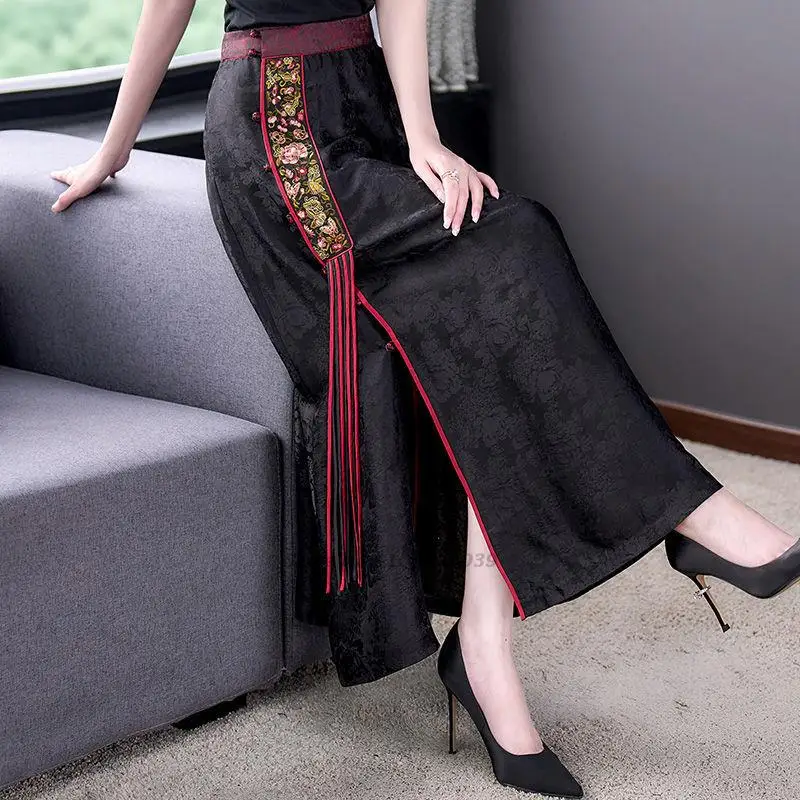 

2023 chinese traditional vintage skirt national jacquard retro skirt oriental folk dance skirt elegant chinese satin long skirt