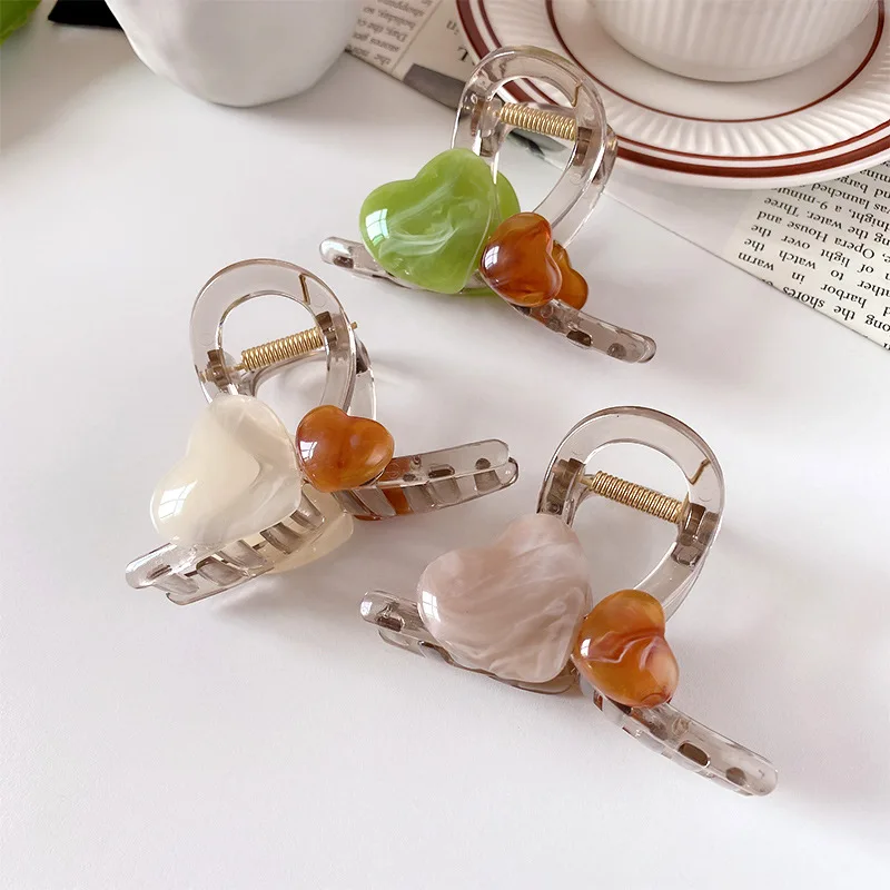 

Wholesale 30pcs Hairpin Simple Fashion Love Catch Clip Girl's Head Out Hair Shark Clip Hairpin Headwear Hair Claw