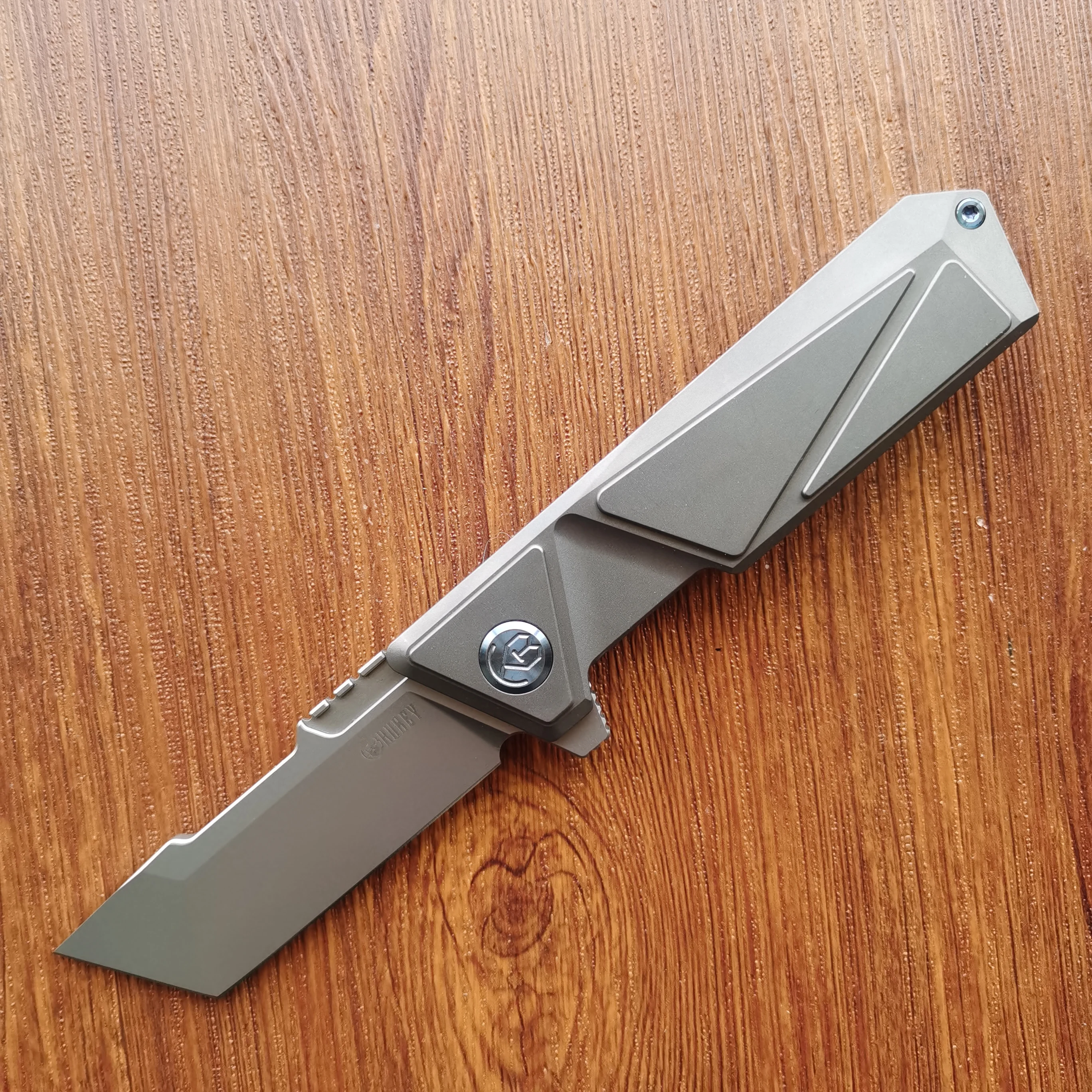 

Kubey kb209 Folding knife 14C28N steel blade 6AL4V Titanium Handle EDC knife