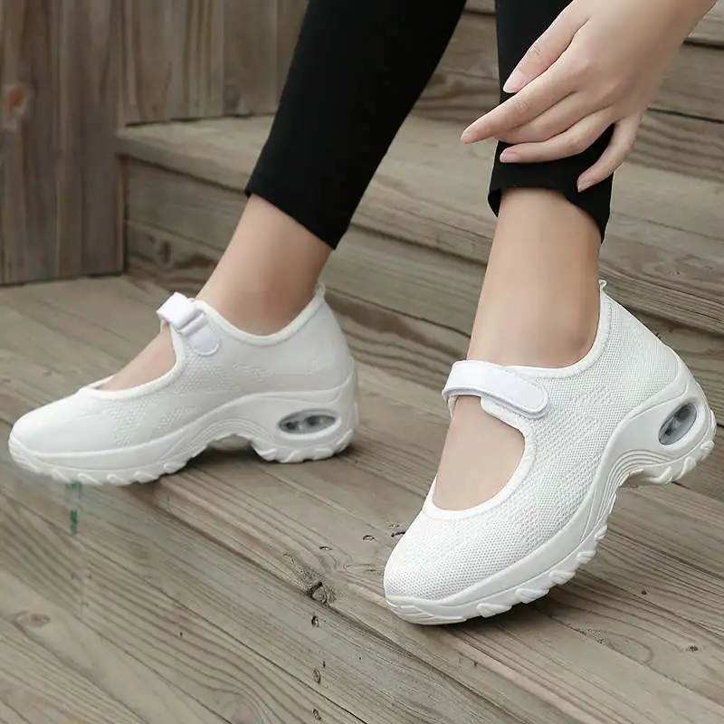 

Men's White Sports Shoes Rock Shoes Men Sneakers Tenid Basket Sport Luxury Brand High Quality Men's Running Shoes Low Tennis