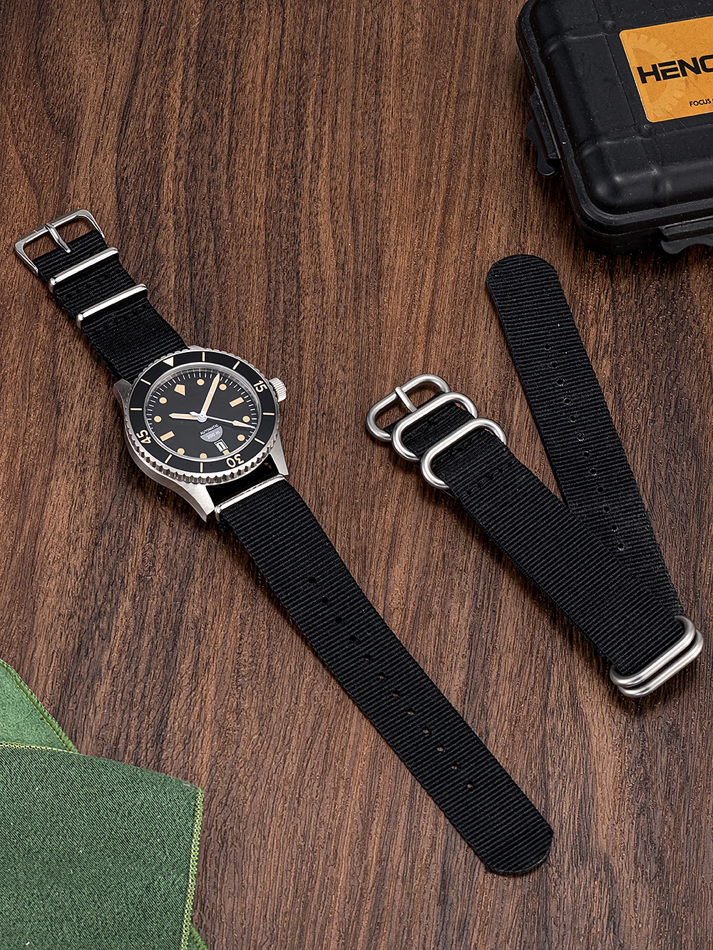 QM NH35 автоматические механические мужские часы для дайвинга C3 светящийся