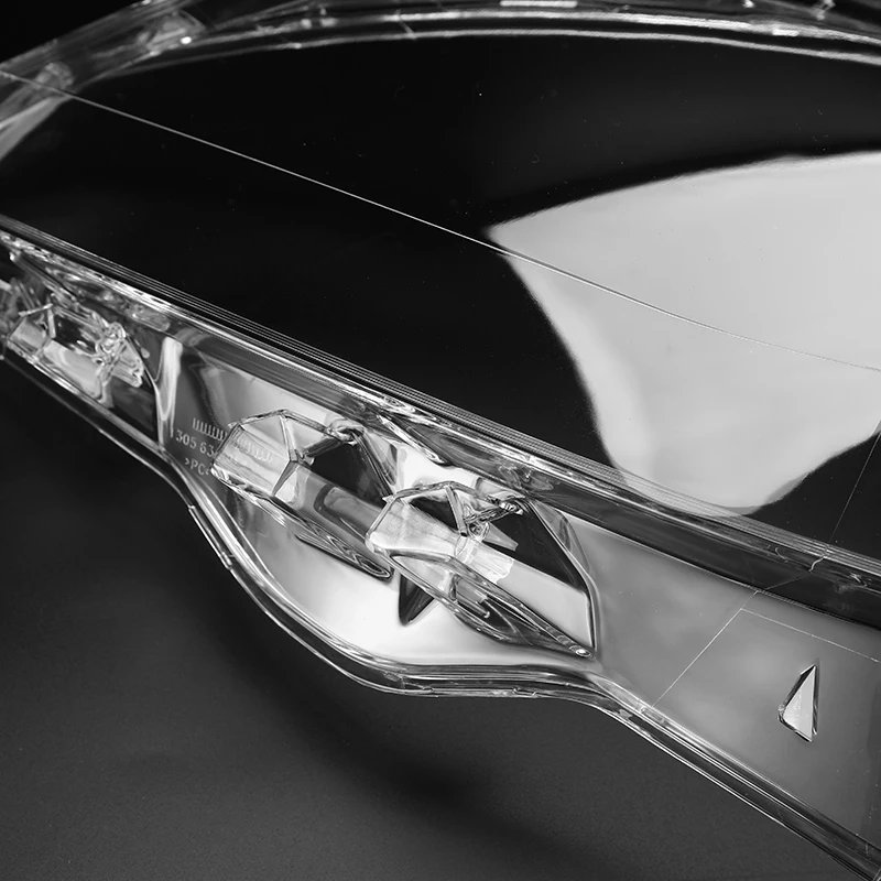 Фото Прозрачная крышка-оболочка для передних фар Mercedes-Benz B-класса W246 2012-2015 годов №4