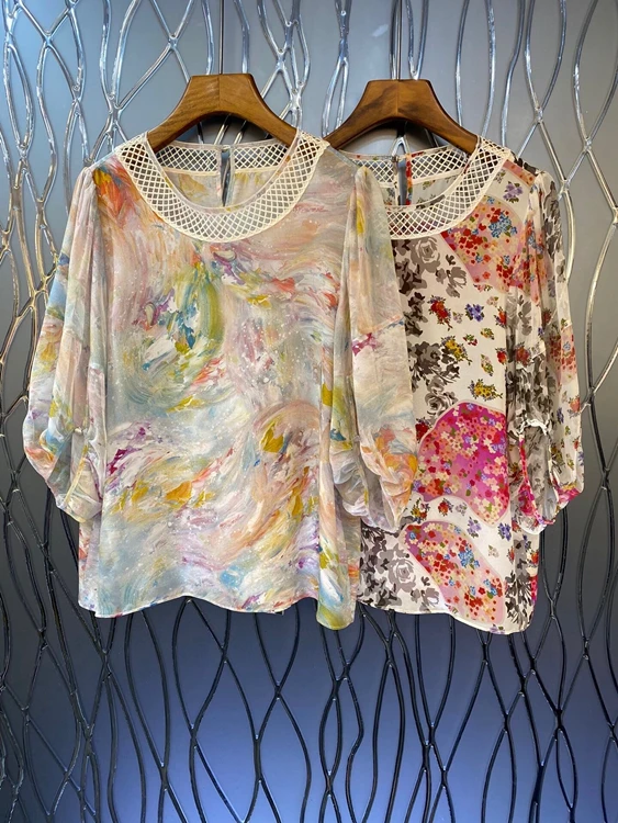 

2022 new women fashion hollow lantern sleeve print loose straight high-end top shirt 069