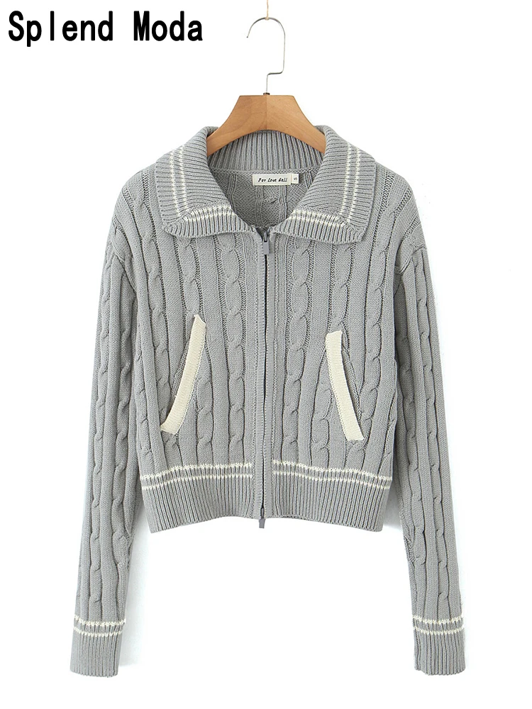 

2023 Women New Autumn Fashion Sweet Twist Jacquard Knitted Cardigan Zipper Fly Loose Sweater Chic Lapel Collar Knitwears TRAF