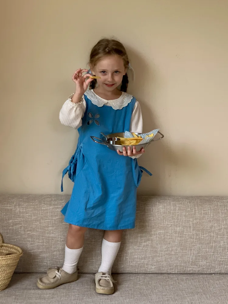 

2 To 10 Years, 2024 New Girl Corduroy Dress Autumn Suspender Sleeveless Children Dresses For Kids Elegant Blue Clothing Spring