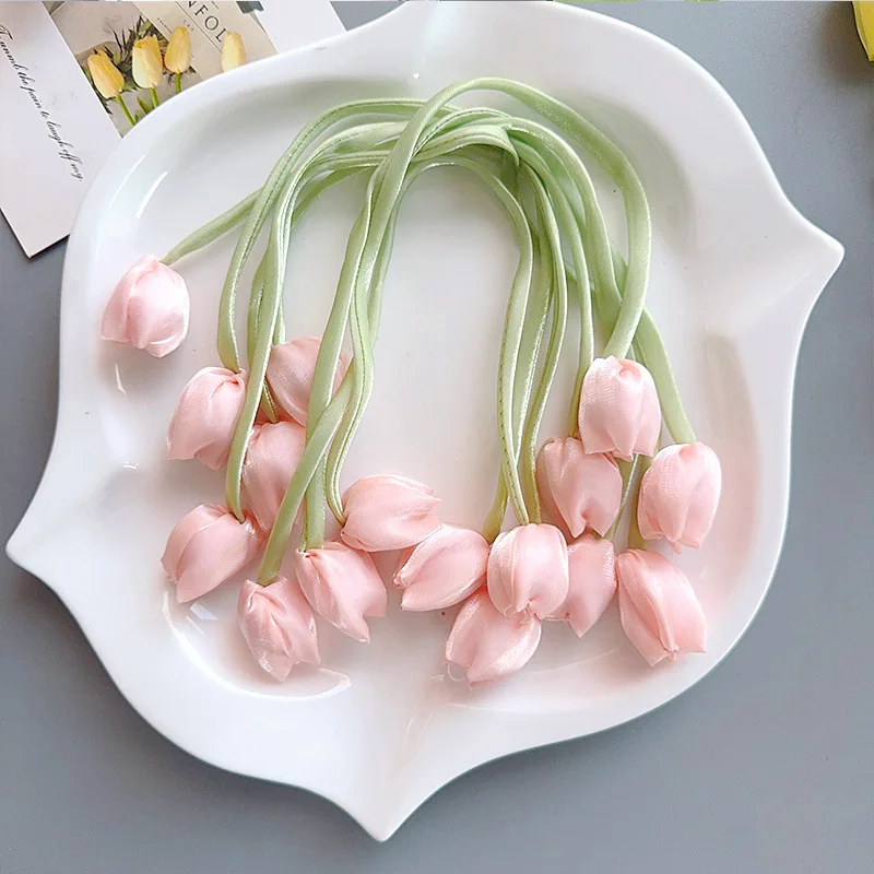 

Искусственные тюльпаны для волос 20 шт.