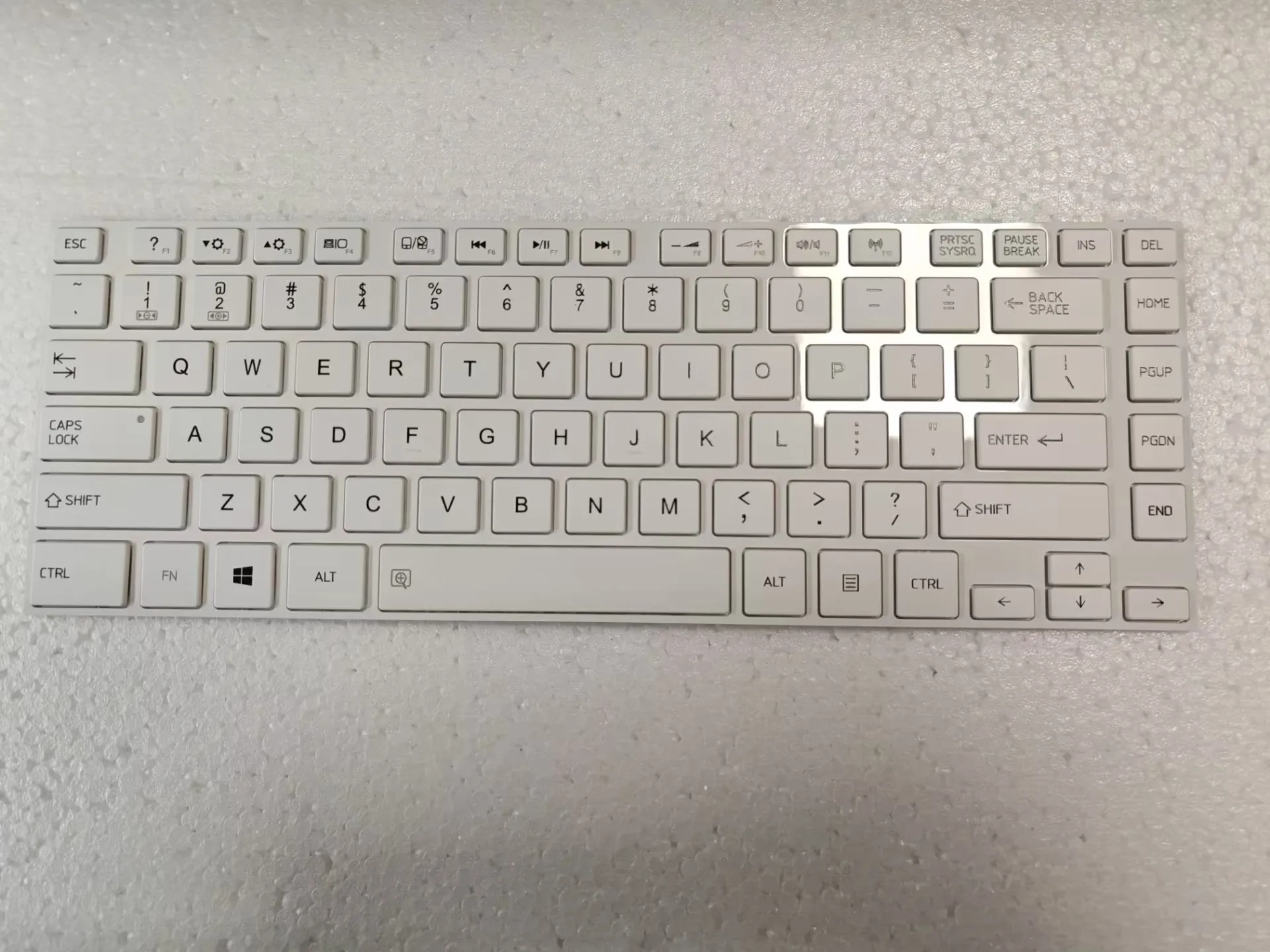 Новинка для Toshiba satellite L40-A L45-A L45t-a L45D-A L40D-A C40-A C40D-A C45-A C45D-A US белая клавиатура для ноутбука Новинка для Toshiba satellite L40-A L45-A L45t-a L45D-A L40D-A C40-A C40D-A C45-A C45D-A US белая клавиатура для ноутбука