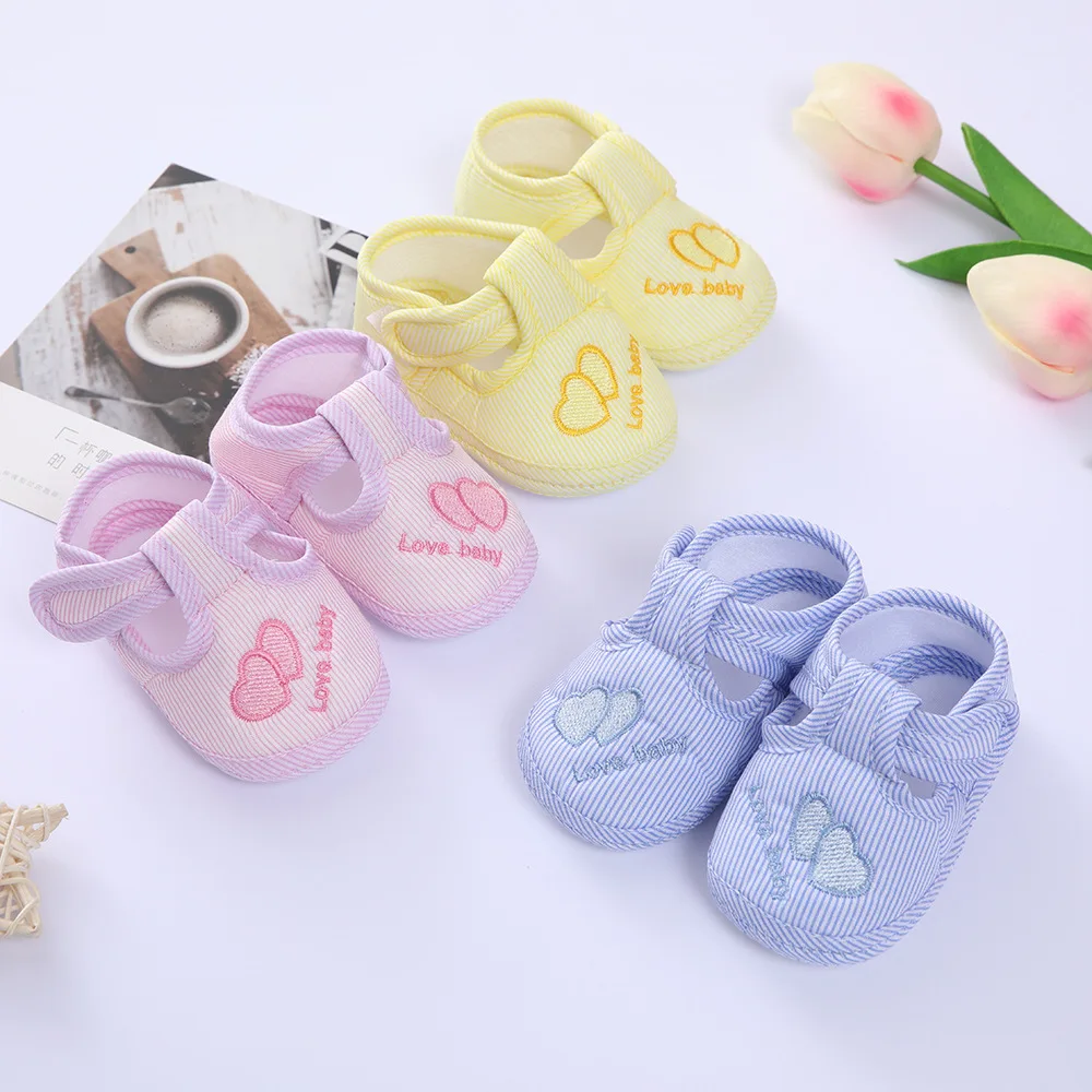 

Летняя Обувь для новорожденных девочек и мальчиков, мягкая подошва, детские кроссовки, удобная Обувь для первых шагов, Детская Обувь