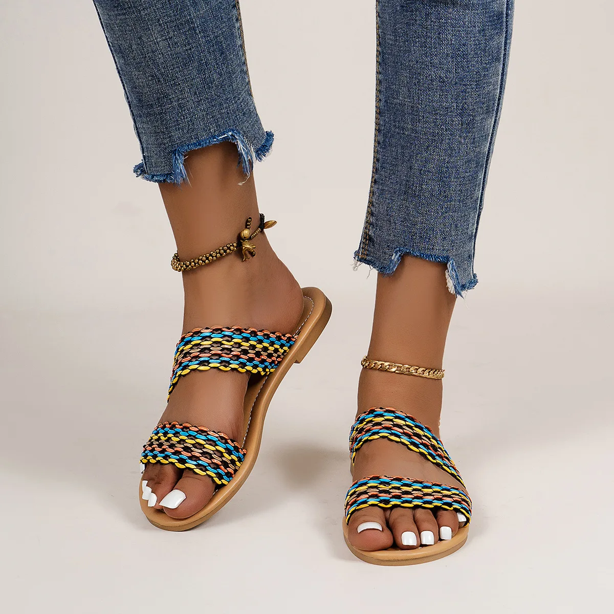 

Hollow Flat Shoes Fashion Women Summer Slippers 2022 Beach Flip Flops Casual Breathable Footwear Outdoor Indoor Sandals Non-slip