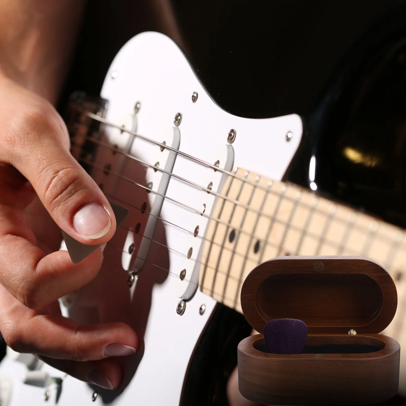 

Pick Case Plectrum Storage Box Pick Holder Guitar Picks Container