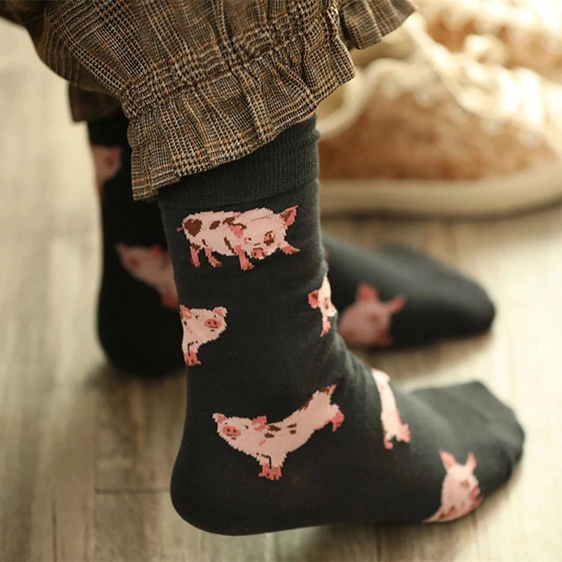 

Japanese Style Harajuku Cartoon Dog Funny Socks Ladies Feet Cute Cotton Socks Fashion Hipster Skateboard Female Art Animal Socks