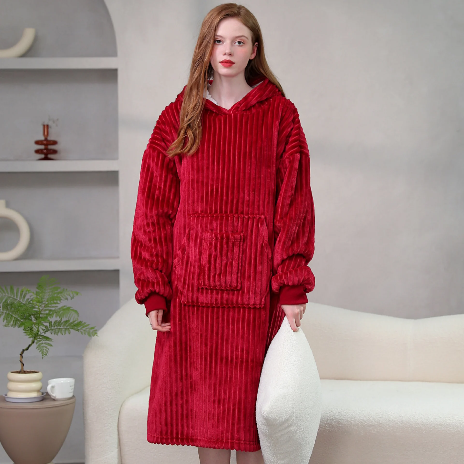 Женская фланелевая ночная рубашка с капюшоном свободного покроя