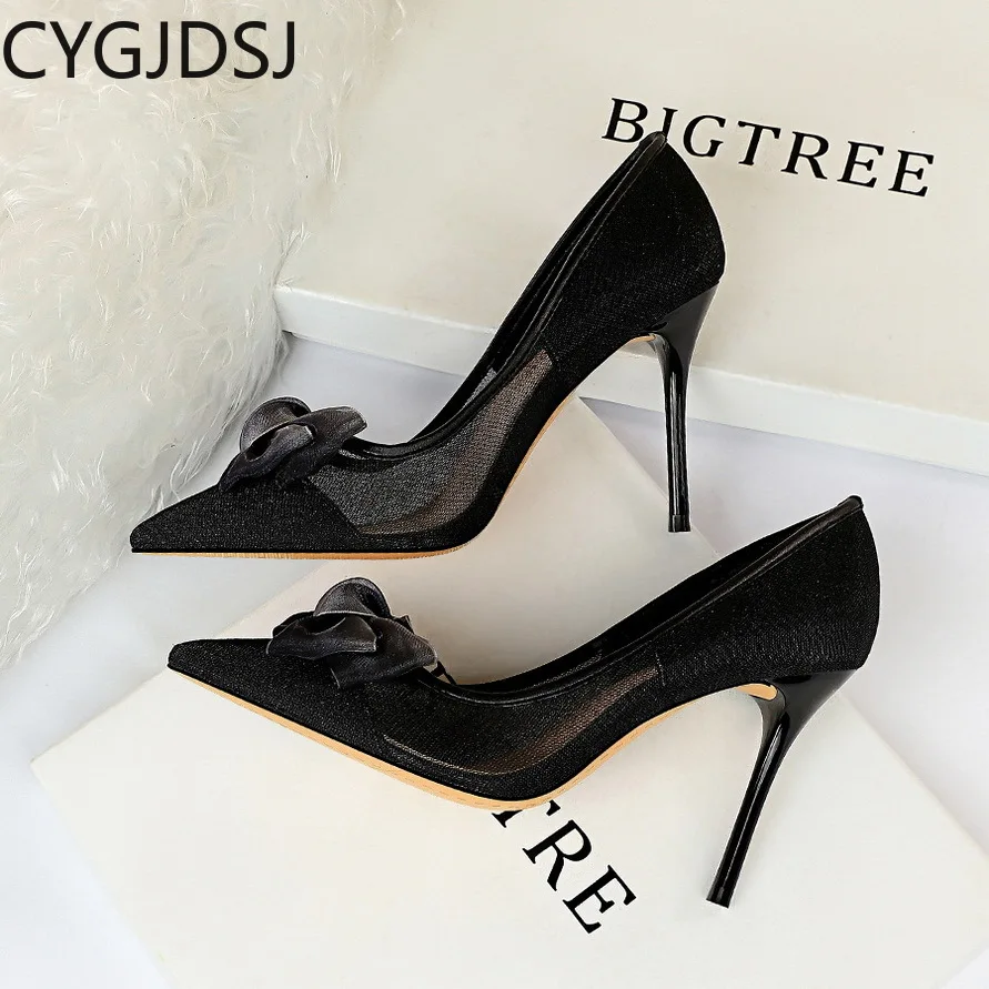 Туфли-лодочки женские на высоком каблуке-шпильке пикантные офисные