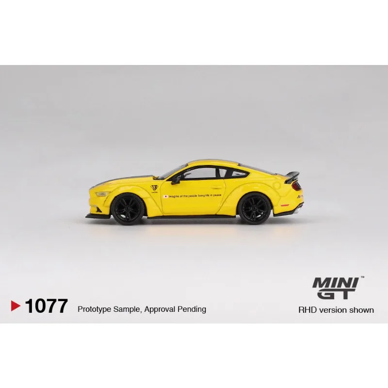 Фото Модель автомобиля Ford Mustang Widebody из литого металла, масштаб 1:64, MINIGT №2