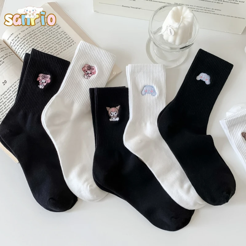 

Носки Sanrio для девочек аниме Cinnamoroll Kuromi, Мультяшные носки My Melody весна-осень, впитывающие пот хлопковые носки до середины икры для мальчиков и девочек, подарок