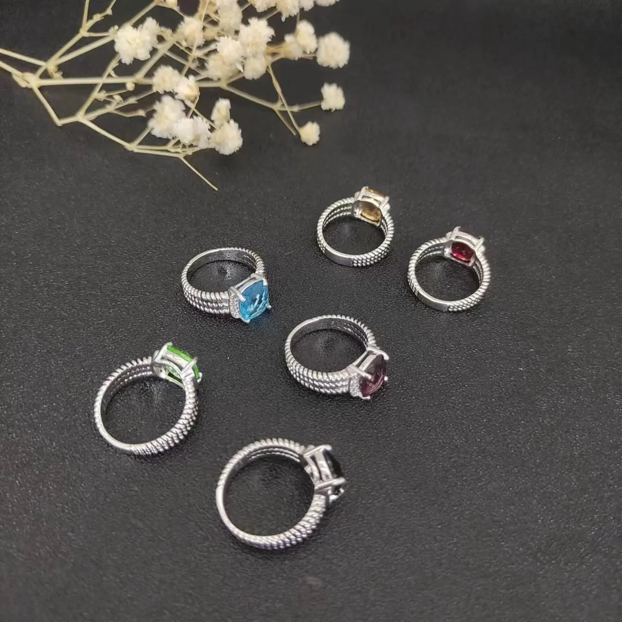 Popular Jewelry David Yurman  for Woman DY Eden Emerald Diamond Eternity Band Ring in Silver 925 Plated Platinum