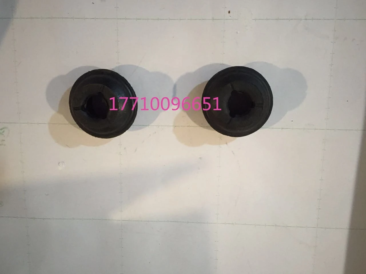 

1pcs Original Water Tank Foot Pad Lower Bracket Rubber Pier Upper Rubber Pier for SsangYong Actyon Kyron Rexton Korando