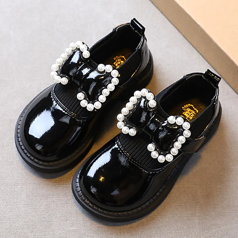 Детская кожаная обувь с бантом и жемчугом для вечеринки Осенняя новая