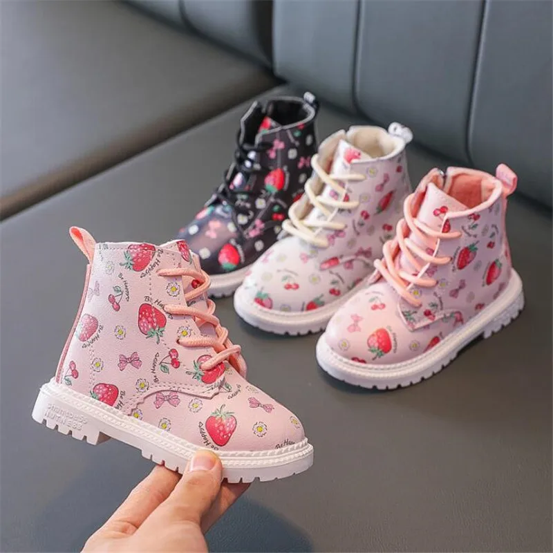 Children Warm Girl Baby British Leather Boots autumn  winter 2023 New Girls Boots Cute Strawberry Boots
