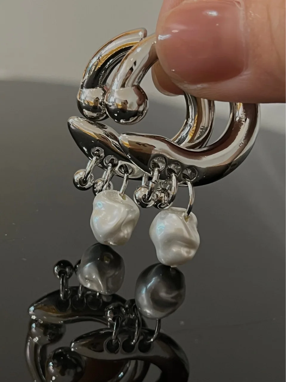 

Dark Style Sweet Cool Style Two Ways Earrings for Women
