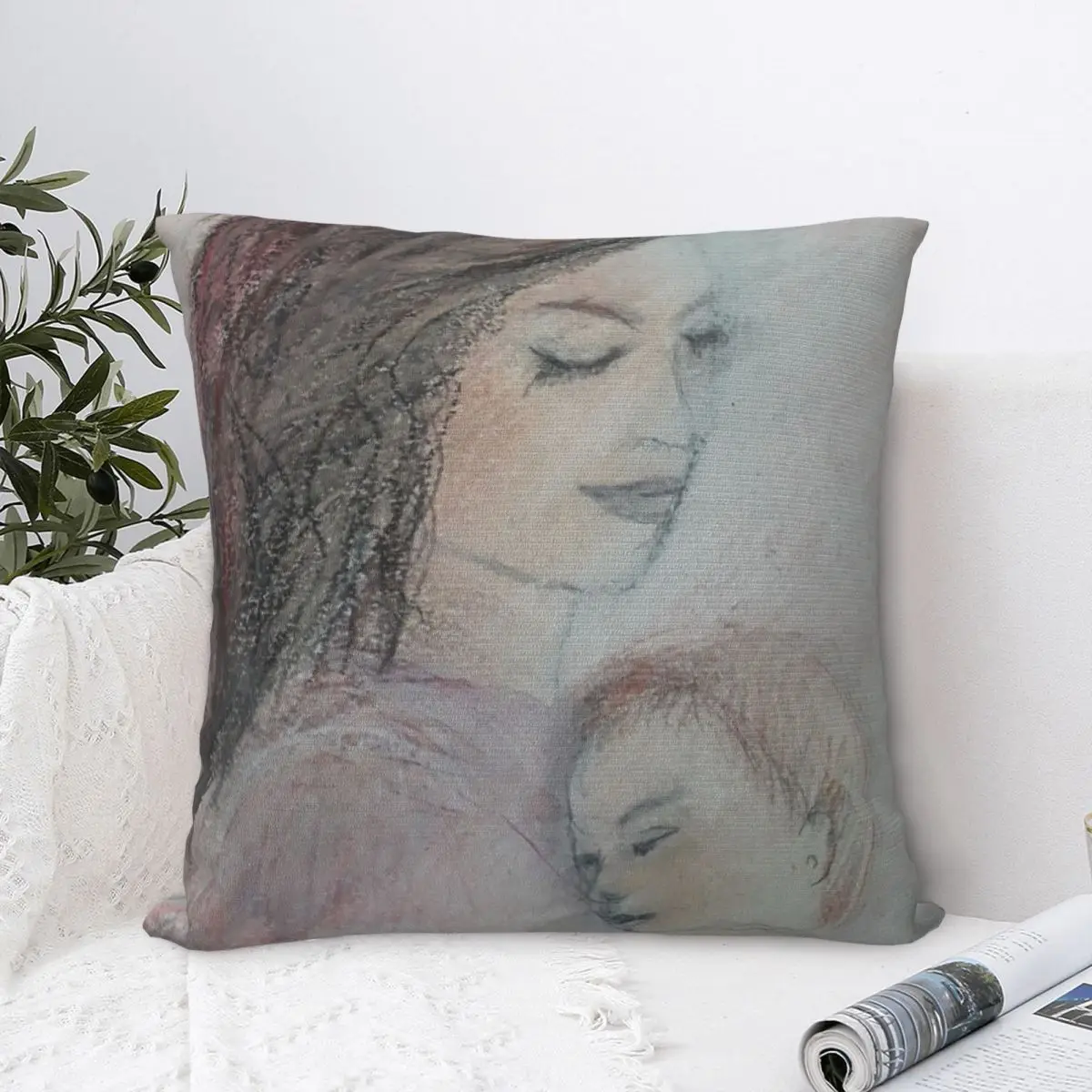 Маленькая мама с ее ребенком подушка чехол и телефон декоративный диван кровать