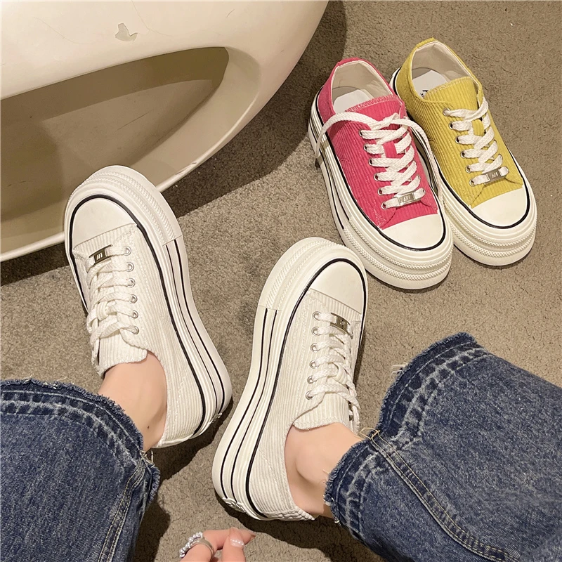 2023 spring new Korean version of fashion everything canvas shoes female platform platform platform casual board shoes lace-up s