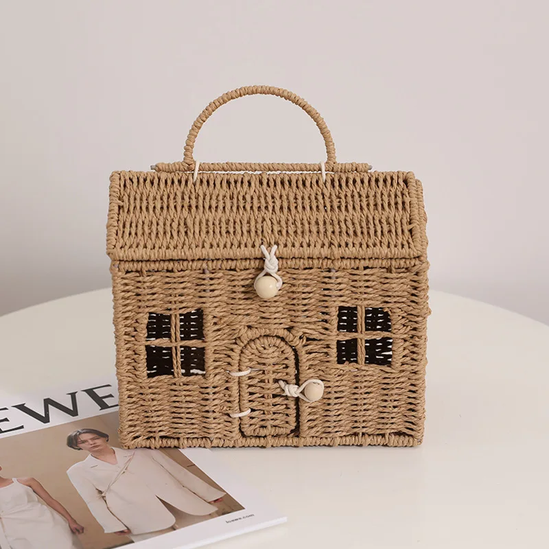 

Cartoon Small House Hand-Held Straw Bag New Niche Design Hut Hand-Held Woven Bag To Go Out To Store The Basket