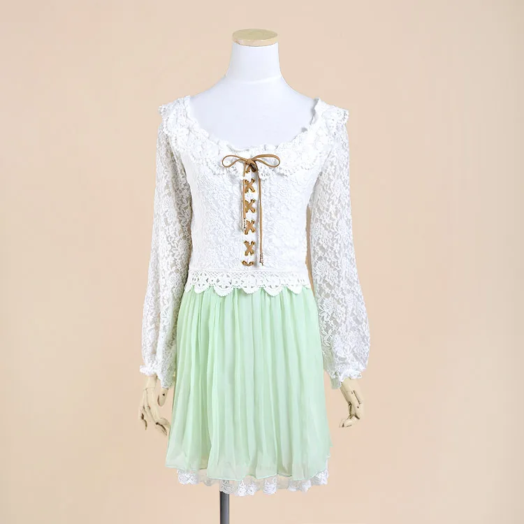 Японское Оригинальное кружевное шифоновое мини-платье Liz Lisa из крепа и замши с