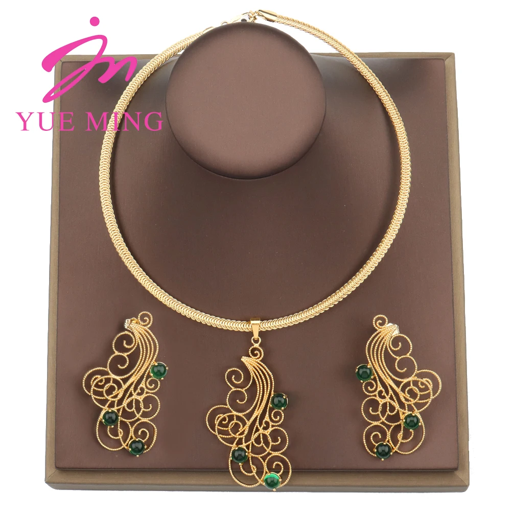 

Gold Plated Woman Jewelry Set Luxury Imitation Gemstone Pendant Necklace and Earrings 2PCS Set for African Dubai Bride Gifts