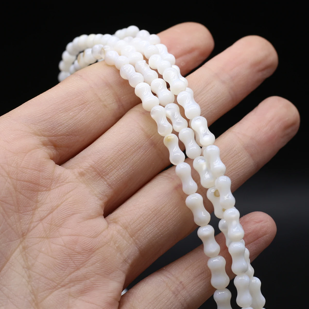 

Natural Freshwater Shell Irregular Bone Shape Loose Spacing Beaded Jewelry Making Necklace Bracelet Accessory Gift DIY Beads