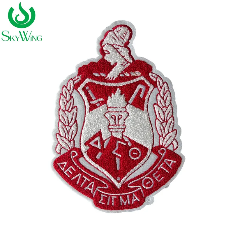 

11-дюймовые красно-черные Большие нашивки Delta Sigma Theta Sheild известные как Sorority синель нашивки с утюгом для куртки и толстовки