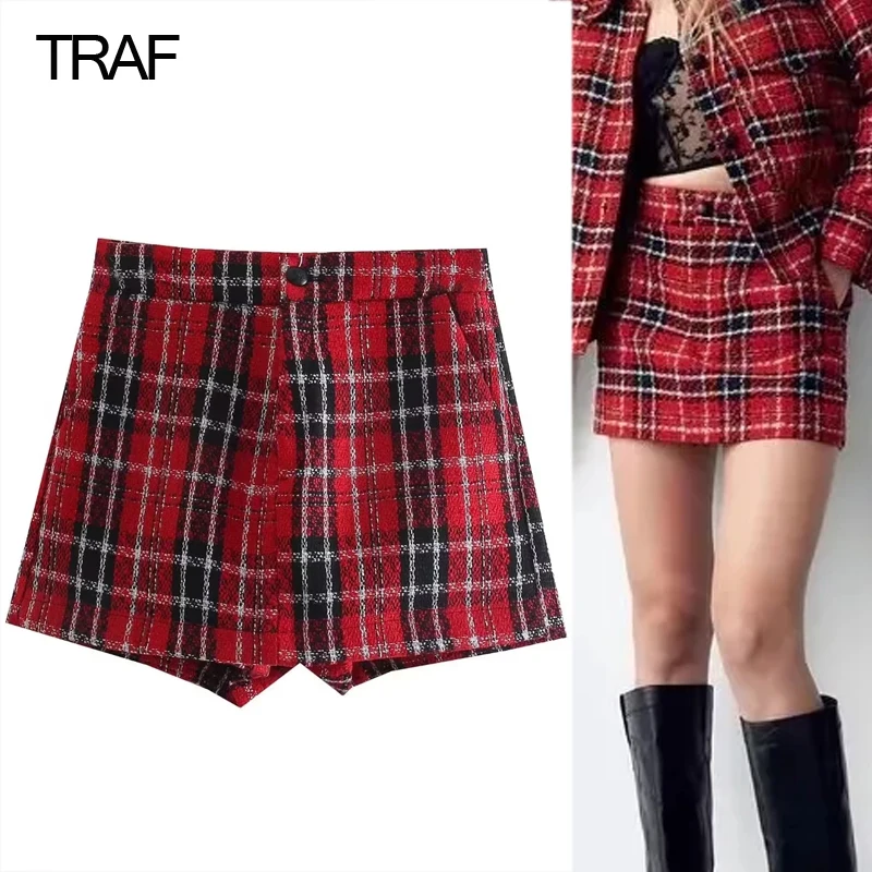 

TRAF Red Plaid Women's Short High Waist Skirt Short Woman Autumn 2022 Casual Shorts For Women Streetwear Sexy Mini Women Shorts