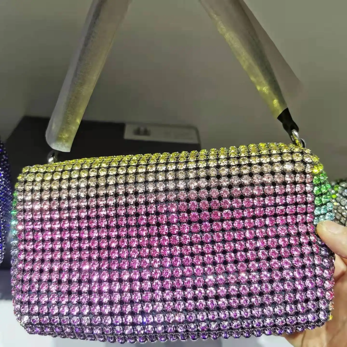 

Rainbow Color Women Shoulder Bag New Arrival Evening Crystal Purse Clutch Design Diamond Female Girls Party Wedding Handbags