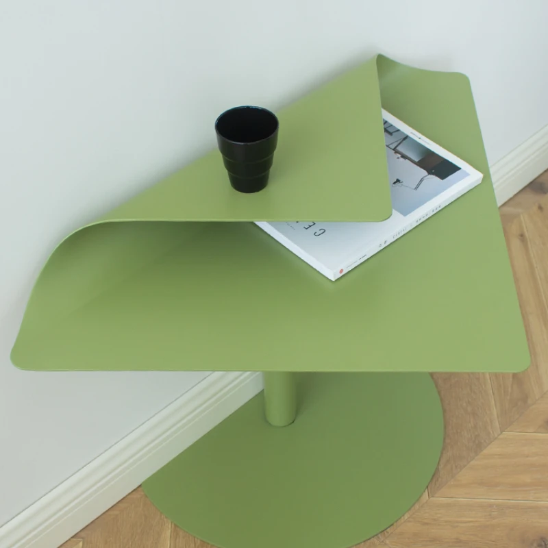 

Креативный прикроватный маленький стол, дизайнерский маленький кофейный столик для гостиной, эркерный художественный угловой стол