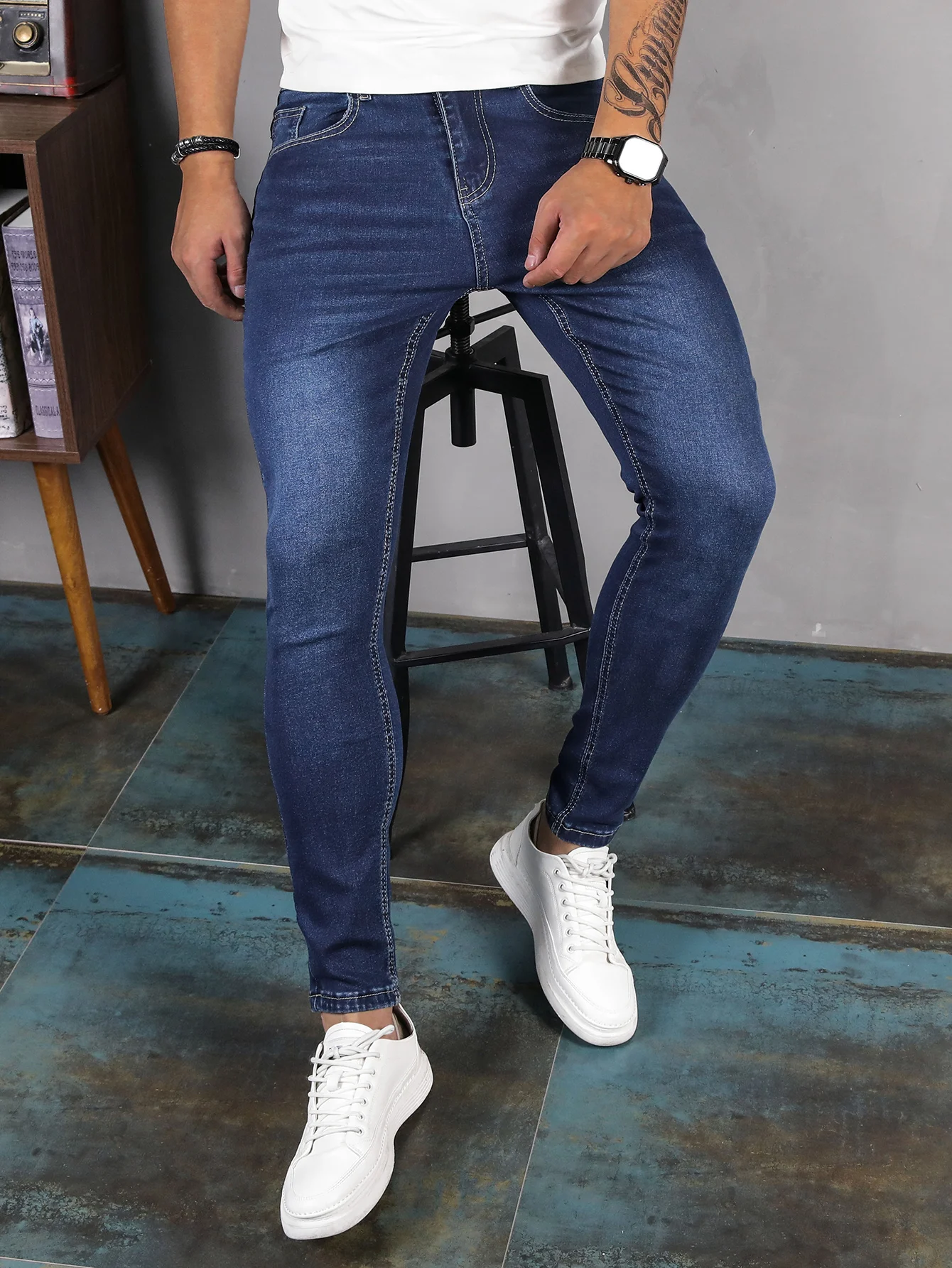 Mens Skinny  jeans Slim Blue Denim Pencil Pants Street hip-hop denim trousers fashion cowboy clothing men