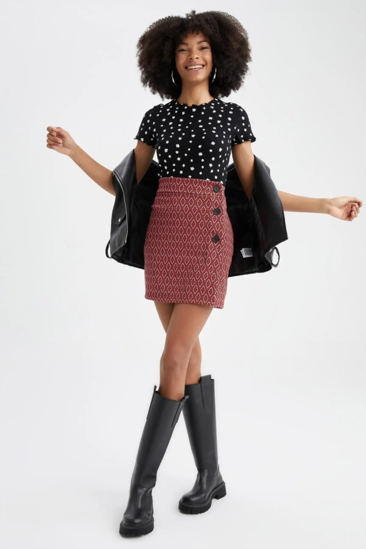 

Women's Skirt Slim Fit Slim Button Detailed Skirt Summer Fashion Casual Short Sleeve Elegant Skirt Summer Fashion Casual Short Sleeve Elegant Skirt