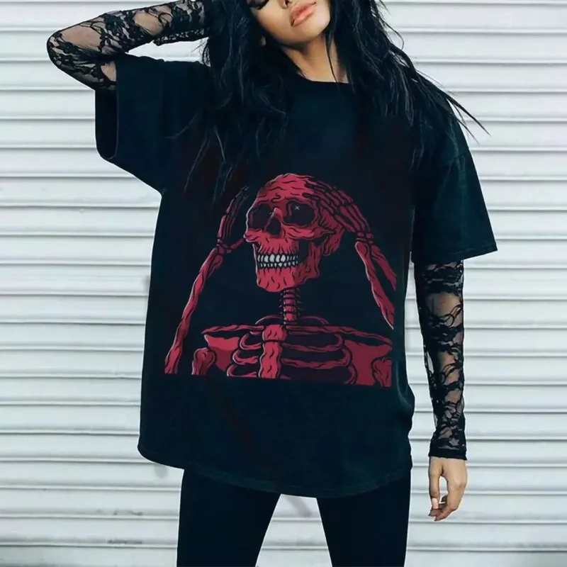 

Red Skull Print Harajuku Woman Tshirts Aesthetic O Neck Short Sleeve Casual Skull Tshirt Summer Women Black Top 2021 High Street