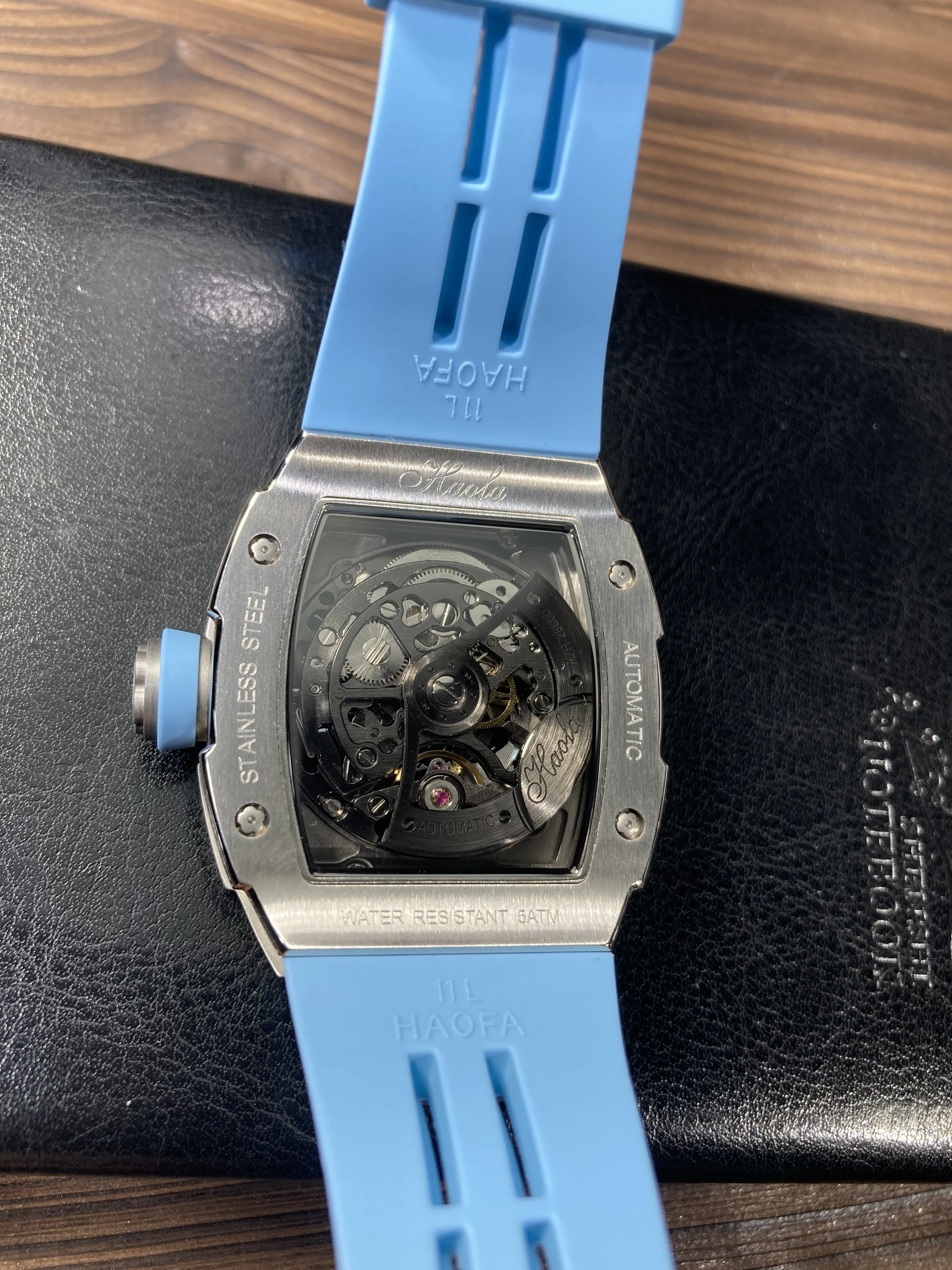 Фото Автоматические часы Haofa 3D Dragon Dial для мужчин, с бриллиантовым безелем, сапфировым стеклом, водонепроницаемые, с автоподзаводом, механические, светящиеся, 1968S №3