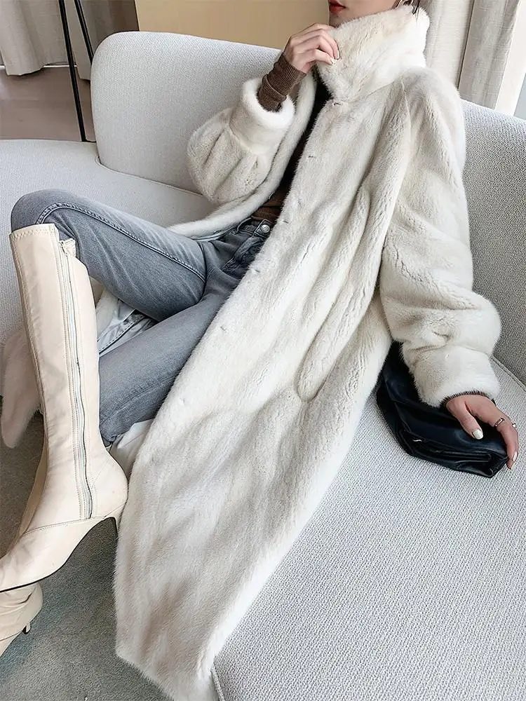 Autumn and winter new coat Women's long knee coat
