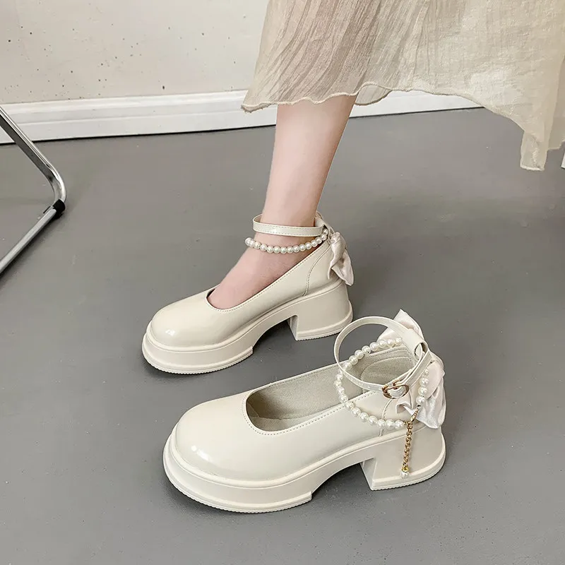 Туфли на каблуке сабо платформе украшенные жемчугом оксфорды женские криперы с