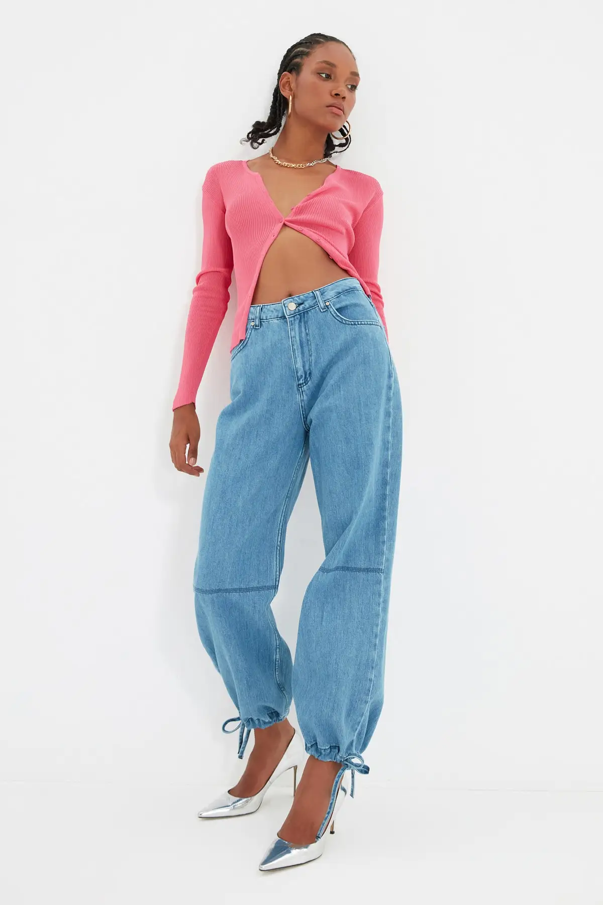 

Trendyol Trotting Detailed High Bel Wide Leg Jeans TWOAW22JE0353
