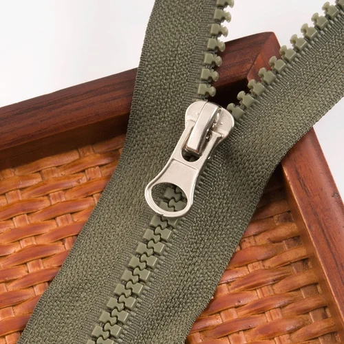 Школа молнии. Школа молнии. Молния в городе. Транспортная компания молния. Гроза дождь красный.