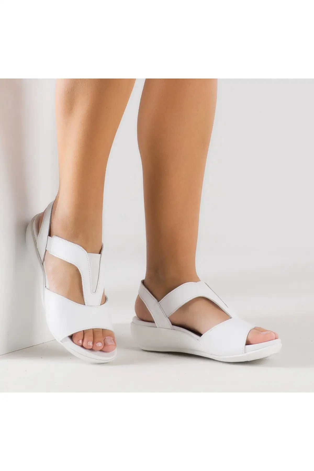 

Women's Genuine Leather Sandals Fashion New Summer Comfort Breathable Casual Quality Ladies Style Light Slipper Sandals