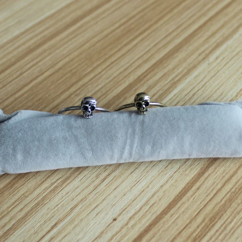 Оптом 50 шт./лот кольцо в виде черепа стиле панк готика кольца скелета для женщин и