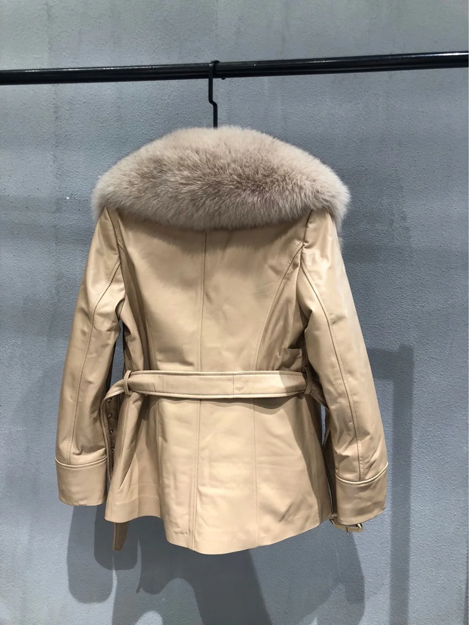 Winter Jacket Women Real Fur Coat Genuine Sheepskin Leather Fur Jacket Big Fox Fur Collar Luxury Overcoat Belt Fashion enlarge