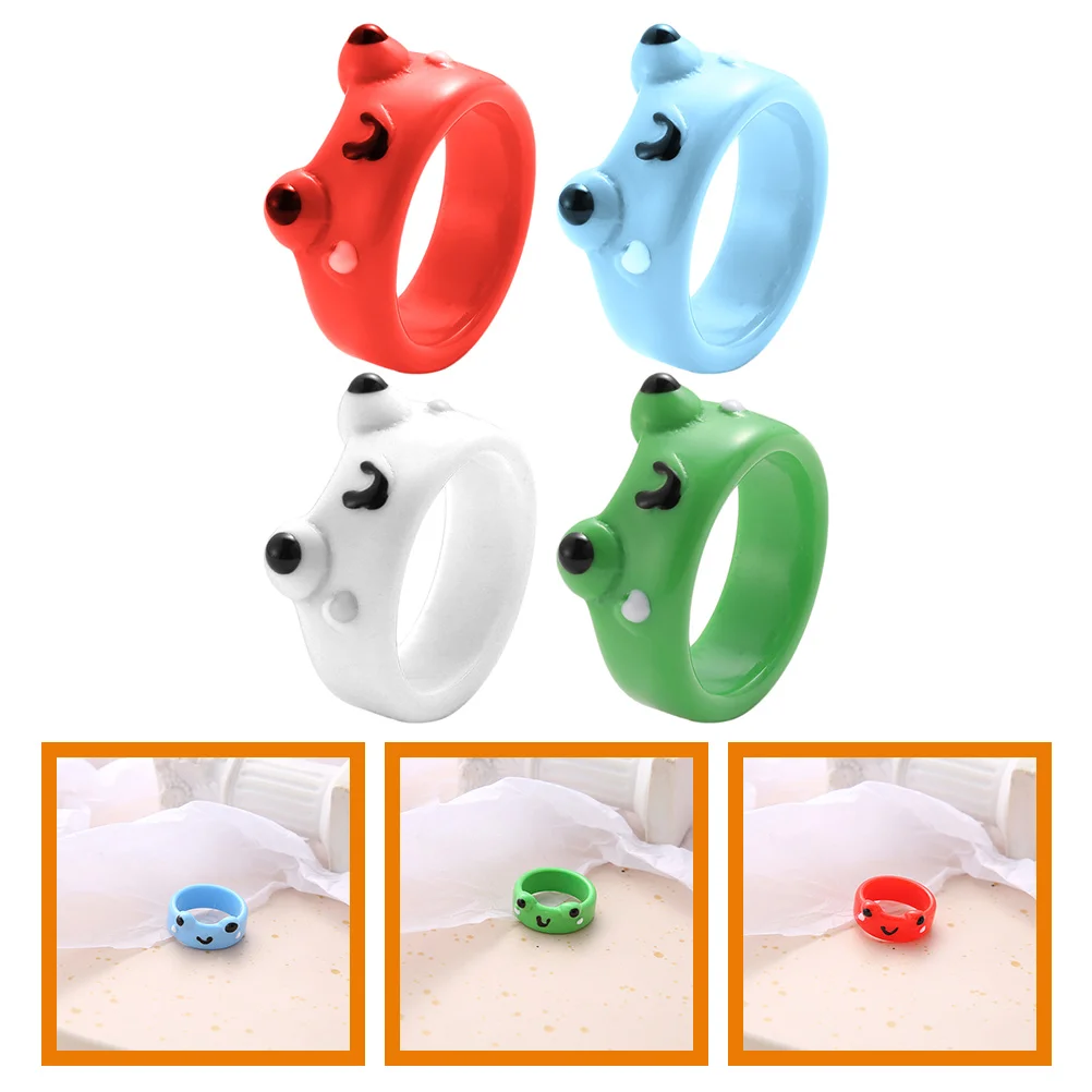 

4pcs Decorative Finger Rings Resin Frog Rings Women Jewelries Party Rings