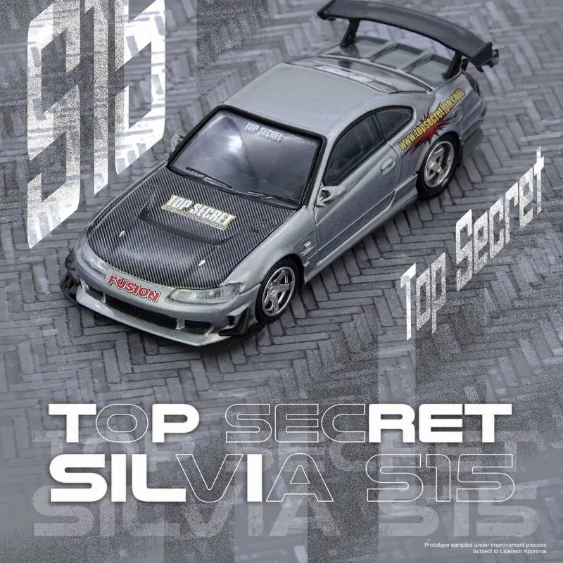 Фото В наличии: INNO 1:64 Nissan TOP SECRET SILVA S15 R34, реплика модели автомобиля из сплава, идеально подходит в качестве подарка на праздники или коллекционного экземпляра. №3