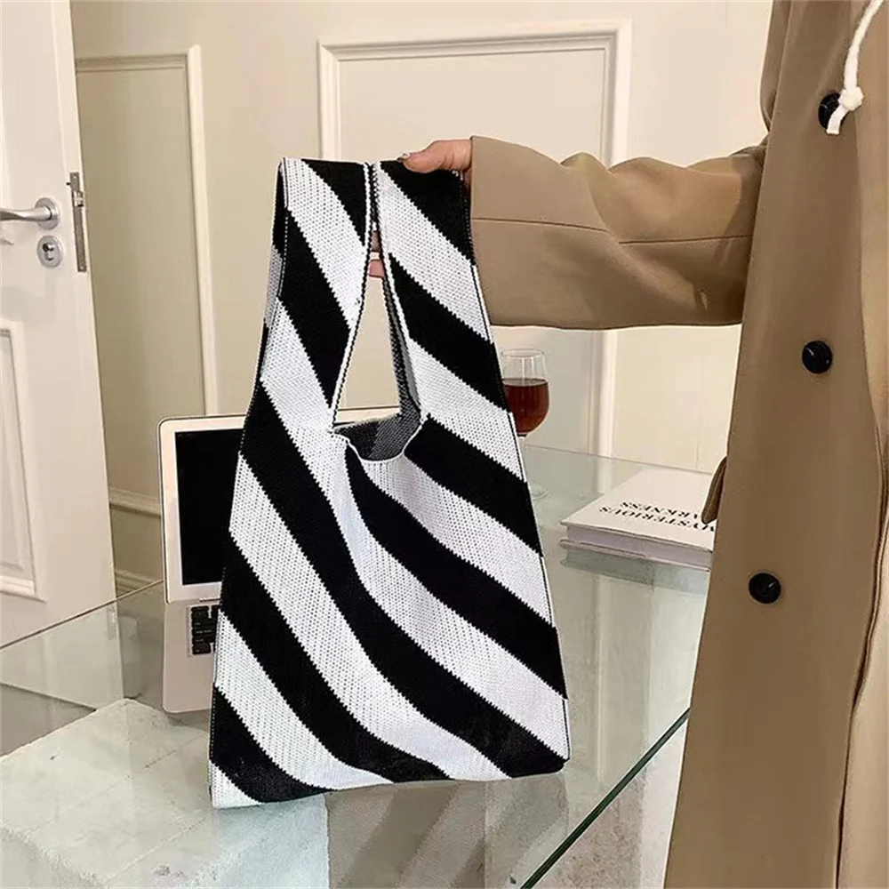 

New Diagonal Stripe Handbags Japanese Knitted Women'S Bag Mini Knot Wrist Bag Key Phone Pouch Portable Lightweight Purse